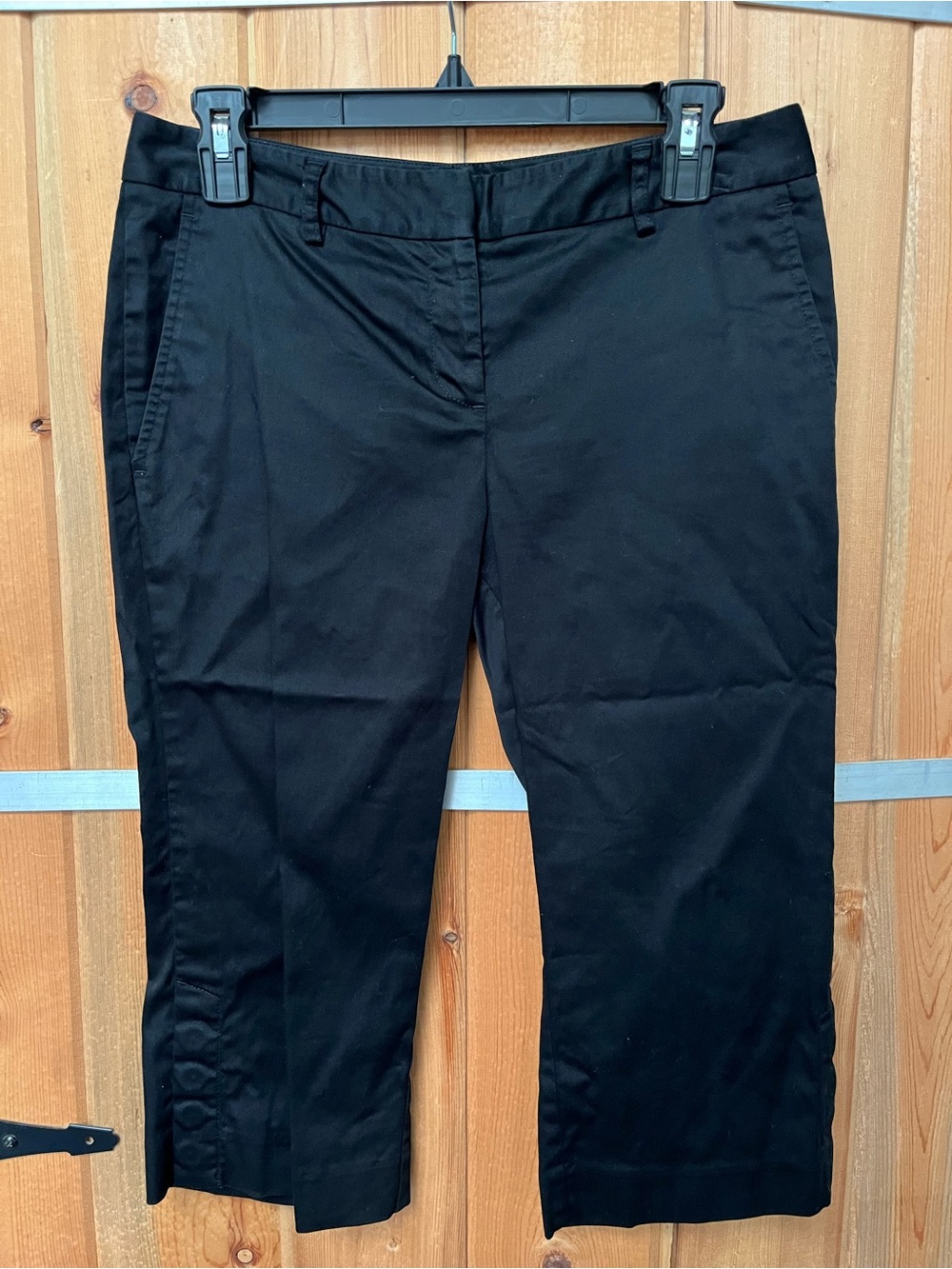Ann Taylor Black Capris